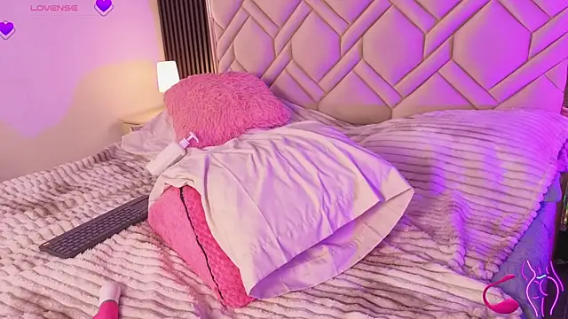 miaafarrel (F teen) - squirt very rich love💦🔥