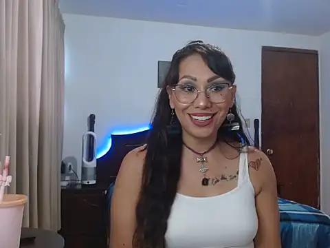 AloLovely_ webcam
