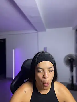 JuanitaMore01 webcam