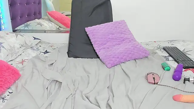 madelinesquirt webcam