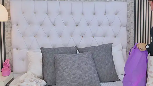 AntonellaEscudero webcam