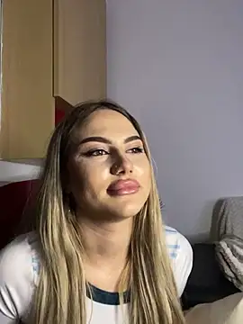 ScarlettMussee webcam