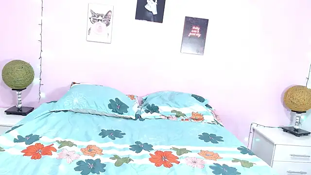 miaisabella_47 webcam