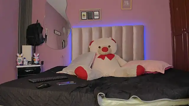 jeick_jhonson - JEICK_JHONSON's free webcam - UK Sex Cams