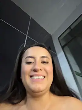 Antonella_Julieta webcam