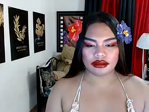 tsbrianahugecock - TSbrianaHugeCock's free webcam - UK Sex Cams