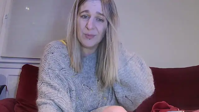 delichieuse5 - Delichieuse5's free webcam - UK Sex Cams