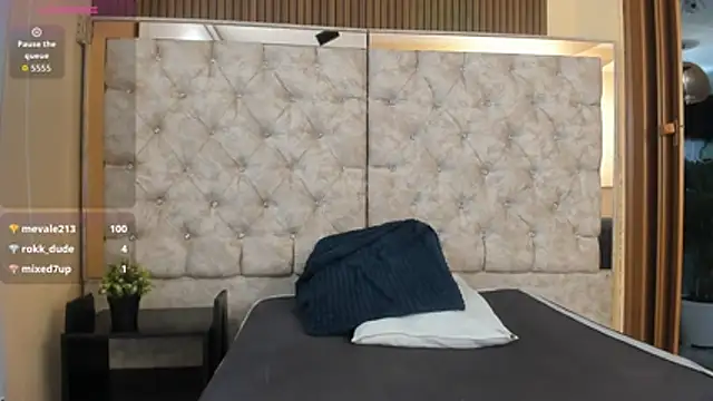 shantall_05 - Shantall_05's free webcam - UK Sex Cams