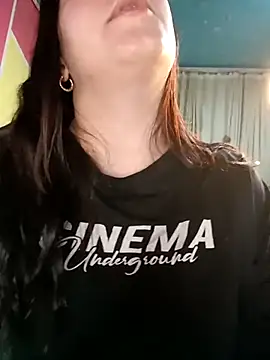 Mysticdooll69 webcam