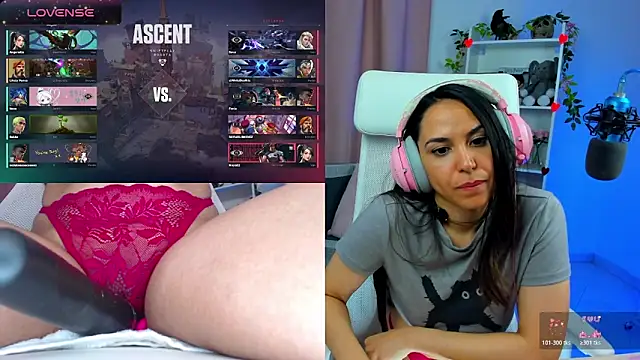 venusislove - VenusIslove's free webcam - UK Sex Cams