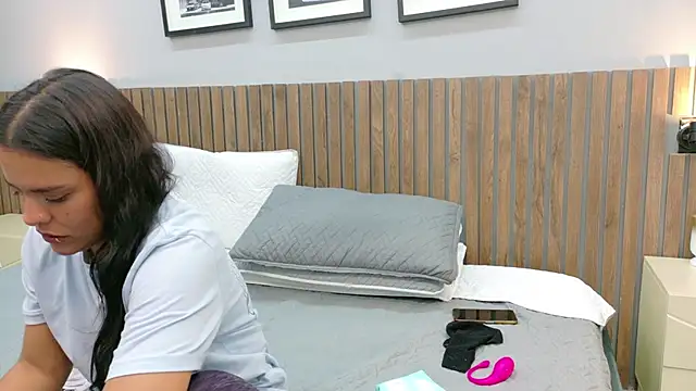 Mia_Bellefort webcam