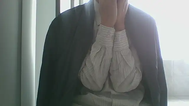 nole_china7 (Ask my age) - talk / fun / cum