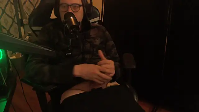 chicostick413 webcam