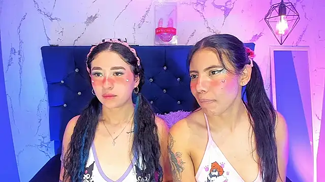 Dakotaa_Johnson webcam