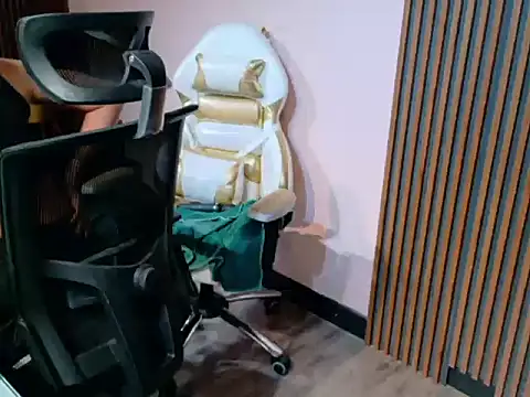 _mileyross - _MileyRoss's free webcam - UK Sex Cams