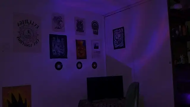 alex_one888 (F young) - 🖤  Party girl goth mistress night🎉