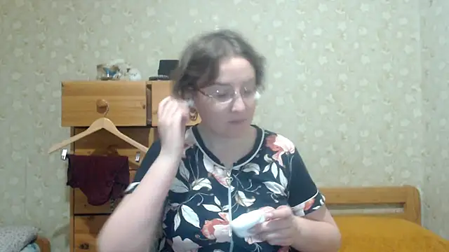 smart_rose - Smart_Rose's free webcam - UK Sex Cams