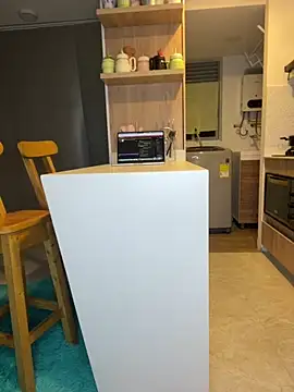 tabata_monroee webcam