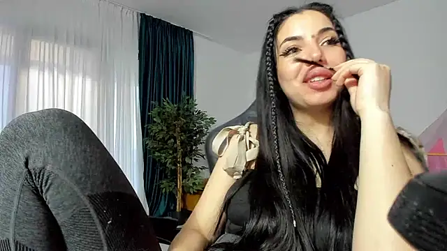 SabrinaDellyn webcam