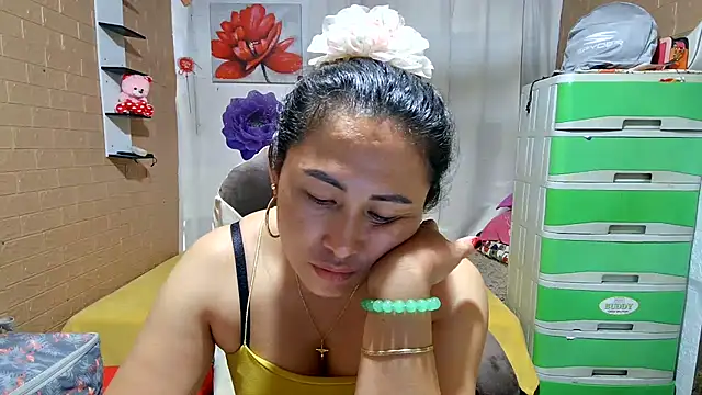 Filipina_Desire webcam