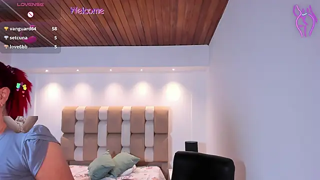 victoria_mooree webcam