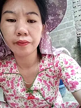 Nudity performance, masturbation, squirting