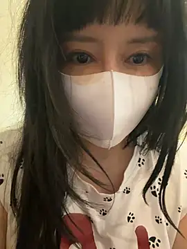 美女Mia-zhan在线直播