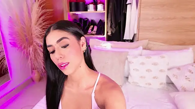 Rossie_Blooms webcam