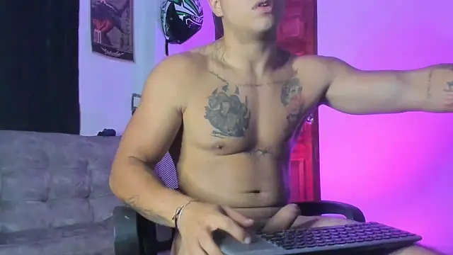 Dominic_Biker__ webcam