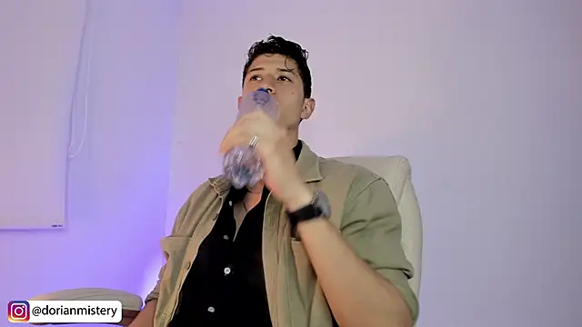 Dorianmistery2322_ webcam