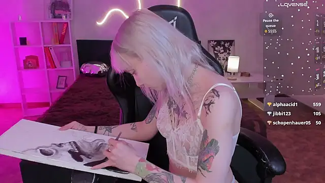 tattoo_art_baby webcam