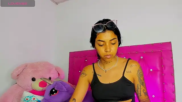 dahiiangomezz webcam