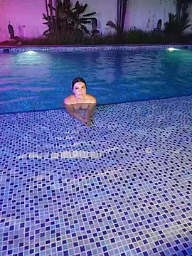 Pretty_Julieta webcam