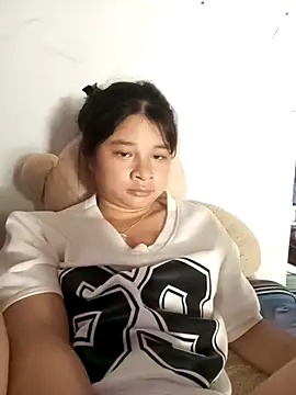 linbi135 (F young) - Thụ dâm .phun nước. khỏa thân