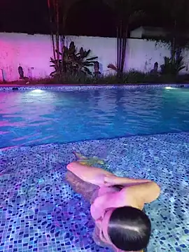 Pretty_Julieta webcam