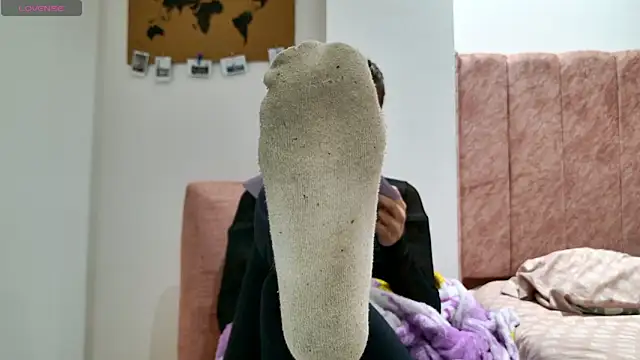 Emmy_petit live sex cam