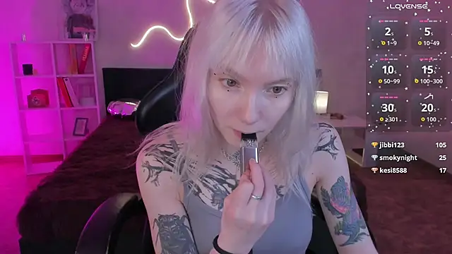 tattoo_art_baby webcam