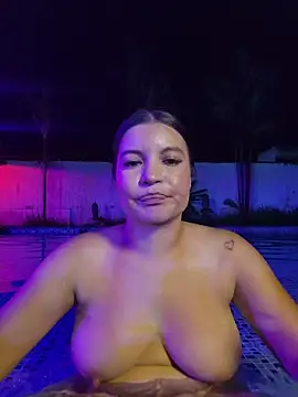 Pretty_Julieta webcam