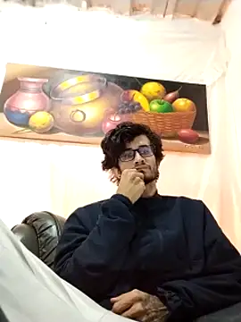 Loggan_donnelly webcam