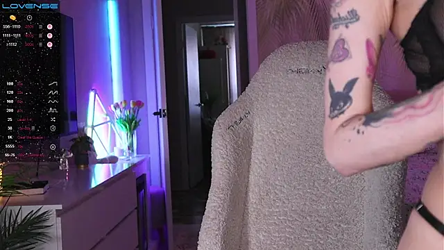 Break-me-Shake-me webcam