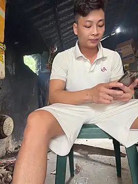 Naughty___asian webcam