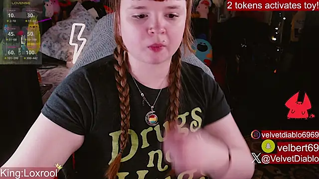 VelvetDiablo webcam