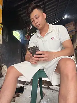 Naughty___asian webcam