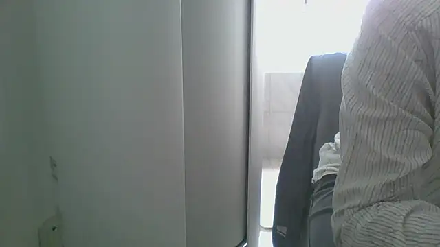 nole_china7 (Ask my age) - talk / fun / cum