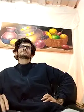 Loggan_donnelly webcam