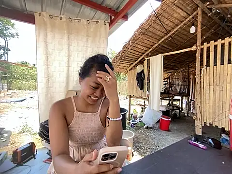 Juliet_official_pro webcam