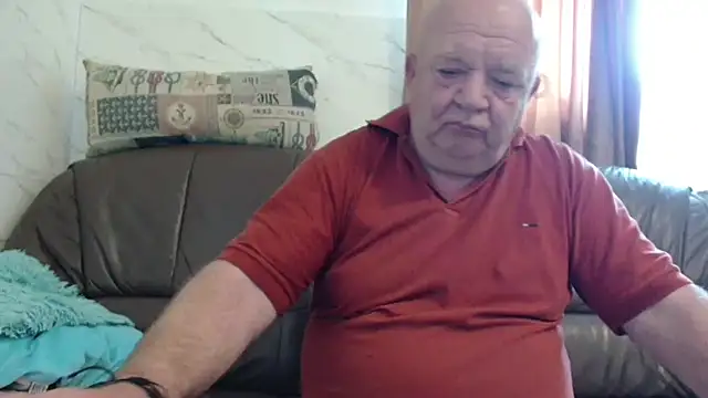 fullballs6's live cam