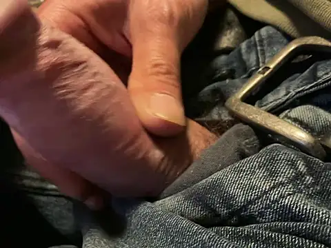 Preview of juicyprecumboy