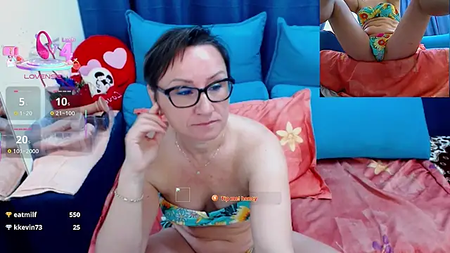 sexynicollex - SexyNicolleX's free webcam - UK Sex Cams