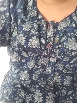 TamilAparna78 webcam